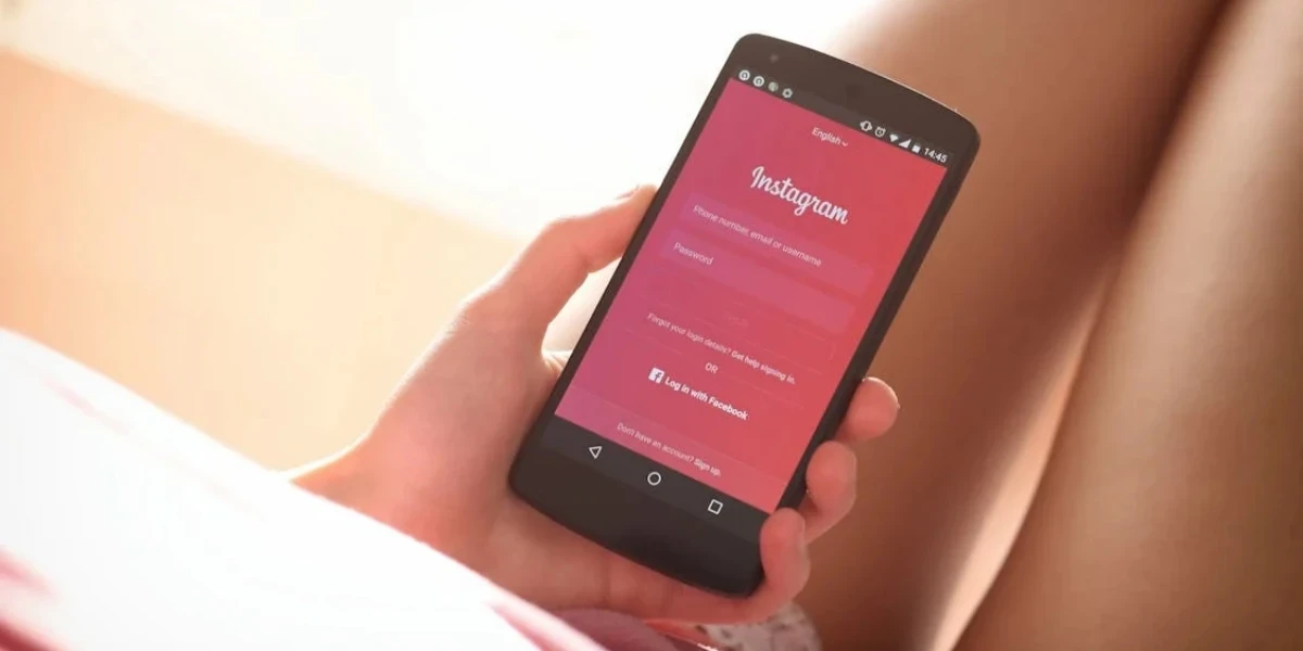 Instagram Sales Funnel Tactics: Turning Scrolls into Sales with Smart Strategy