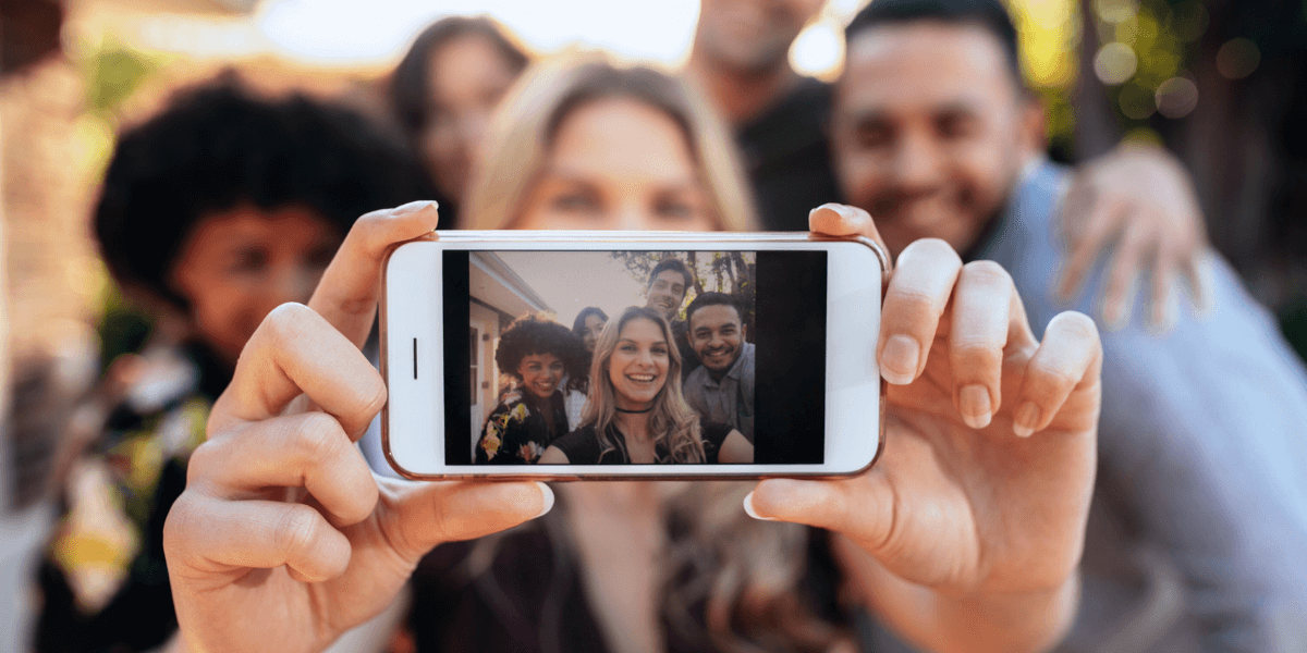 High-ROI Social Ad Creatives: Strategies to Maximize Engagement and Conversions